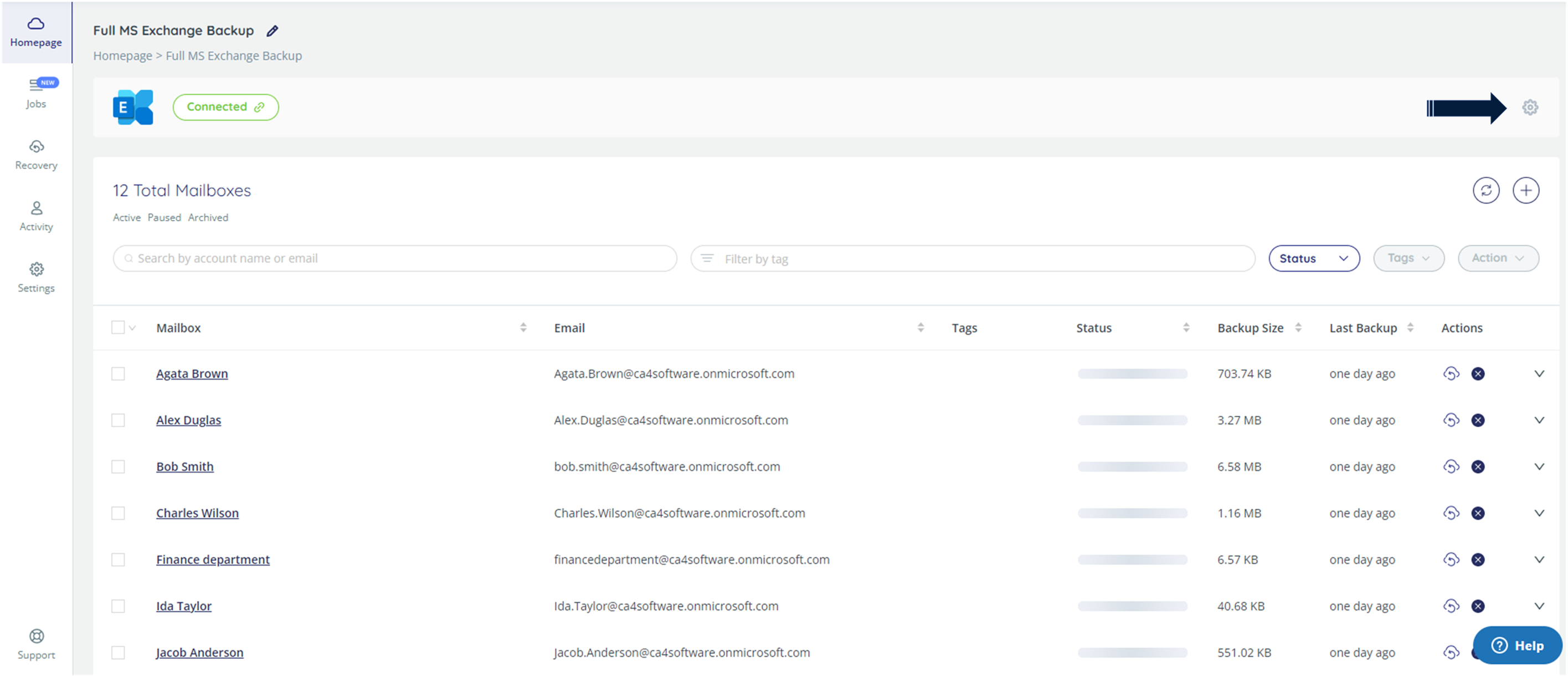 Microsoft Exchange Backup page with an arrow pointing to the settings icon 